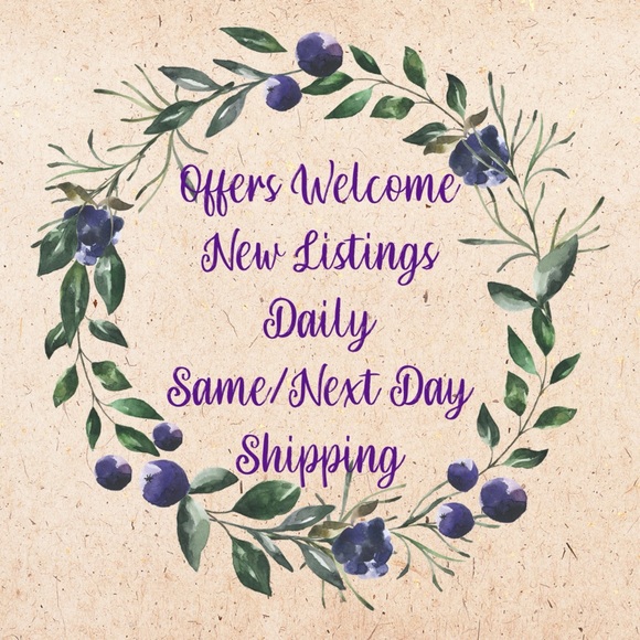 Vintage Stretch Pink Lucite Teardrop Ring in Rhinestone Halo Setting Bling - Picture 11 of 12